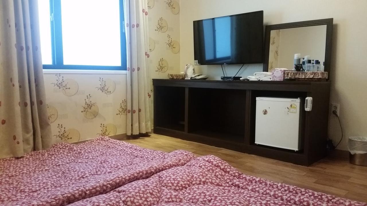 Hill Park Hotel Jeju Ngoại thất bức ảnh